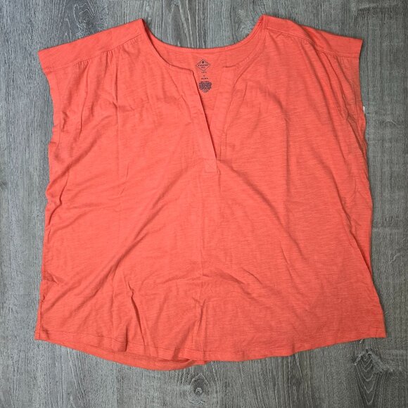 St. John's Bay Womens Split Crew Neck Short Sleeve T-Shirt. - Picture 3 of 5